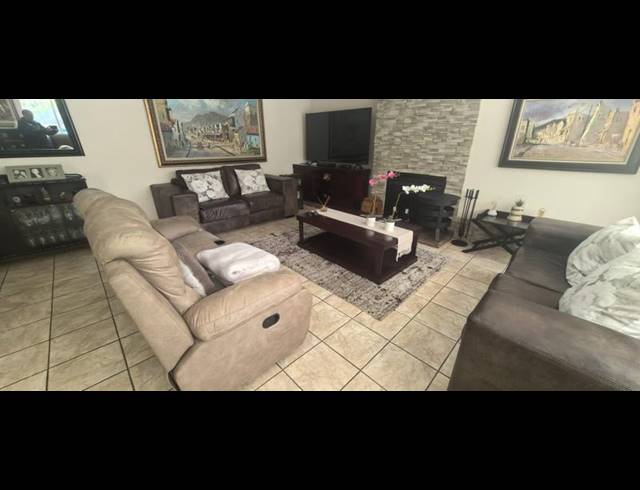 6 BEDROOM HOUSE FOR SALE IN FLORIDA